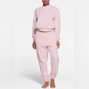 SKIMS- cotton fleece classic crewneck